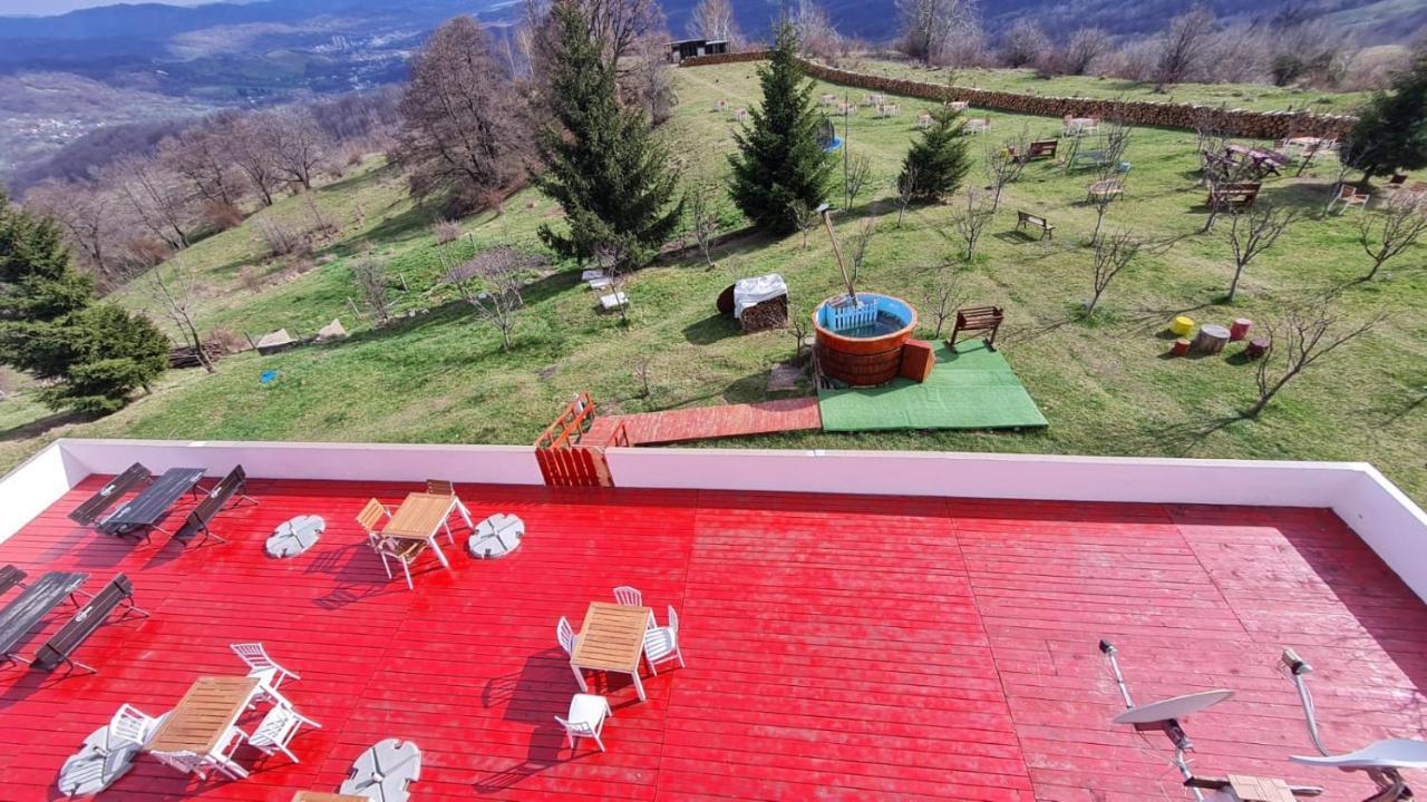 Pensiune Runcu Stone Buitenkant foto